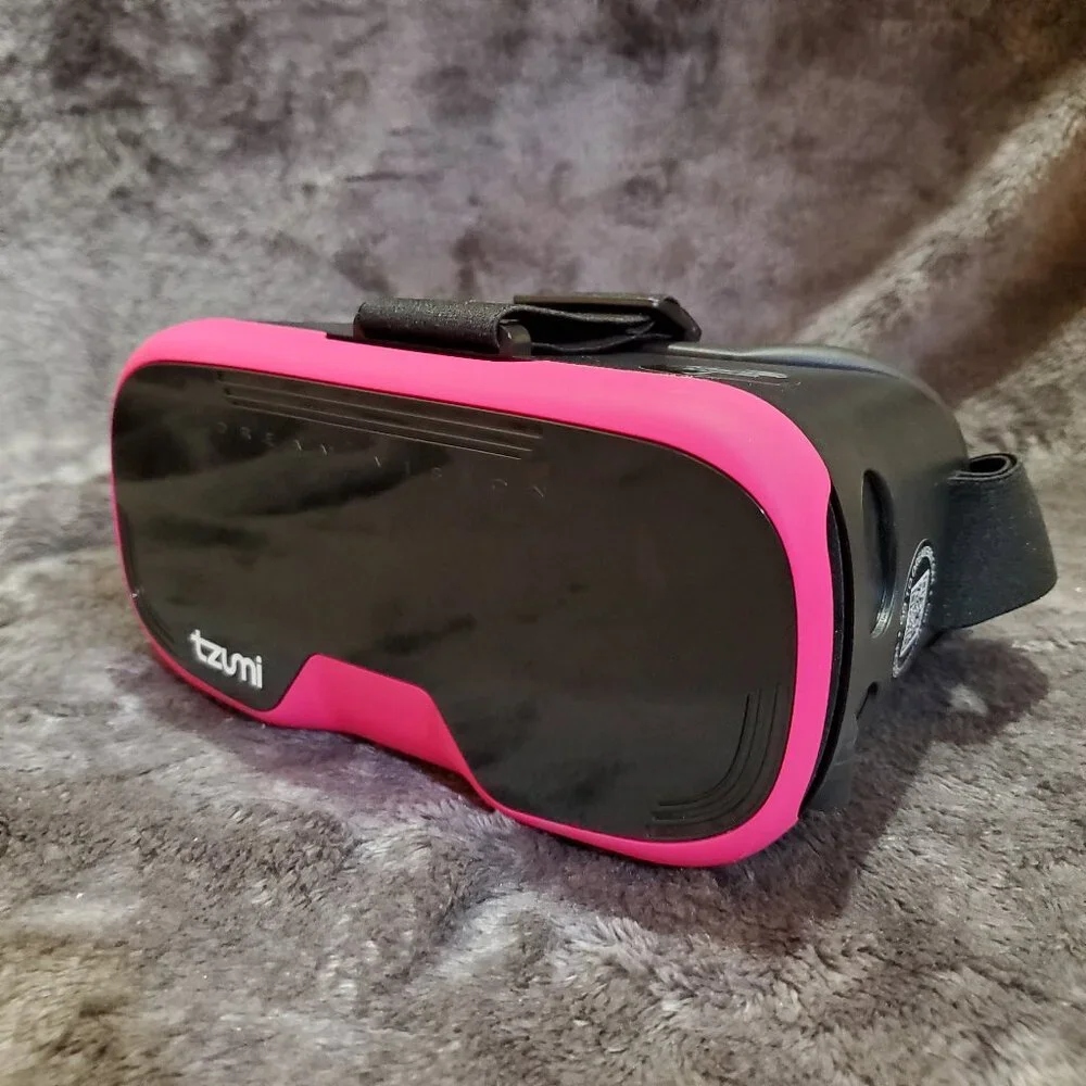Tzumi Dream Vision Virtual Reality Smartphone Headset